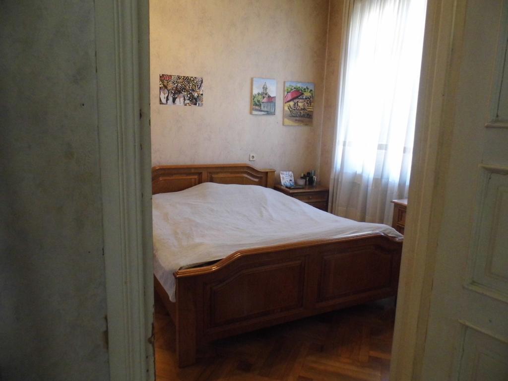 Family Guesthouse Tiflis Habitación foto